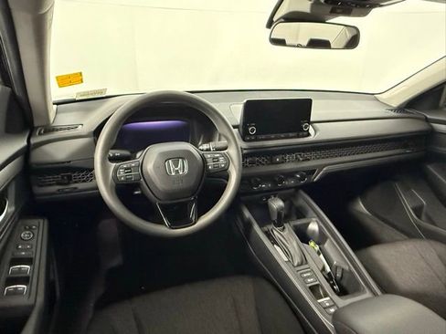 Used 2023 Honda Accord LX image 37