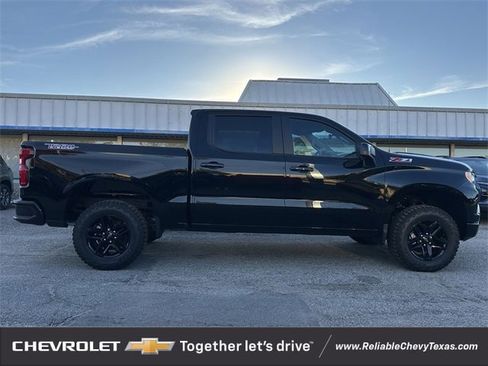 New 2026 Chevrolet Silverado 1500 LT Trail Boss w/ Convenience Package II image 3