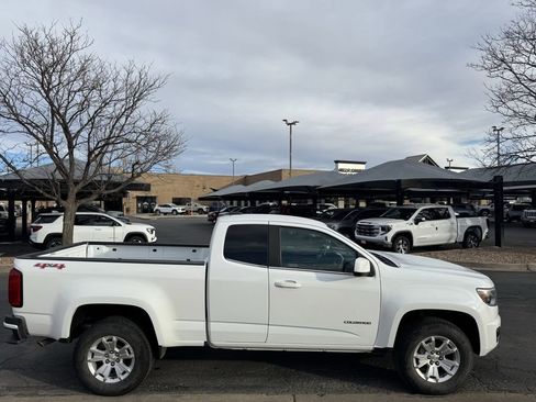 Used 2020 Chevrolet Colorado LT w/ Safety Package image 3