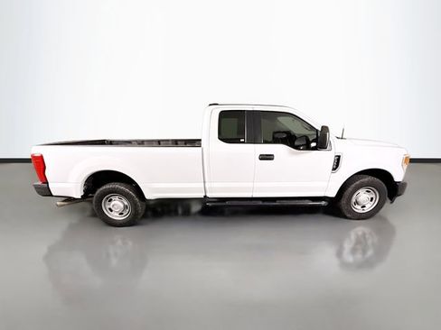 Used 2021 Ford F350 XL w/ Power Equipment Group RWD image 8