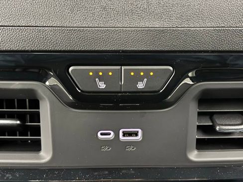 New 2026 GMC Sierra 1500 AT4 w/ AT4 Premium Package image 7