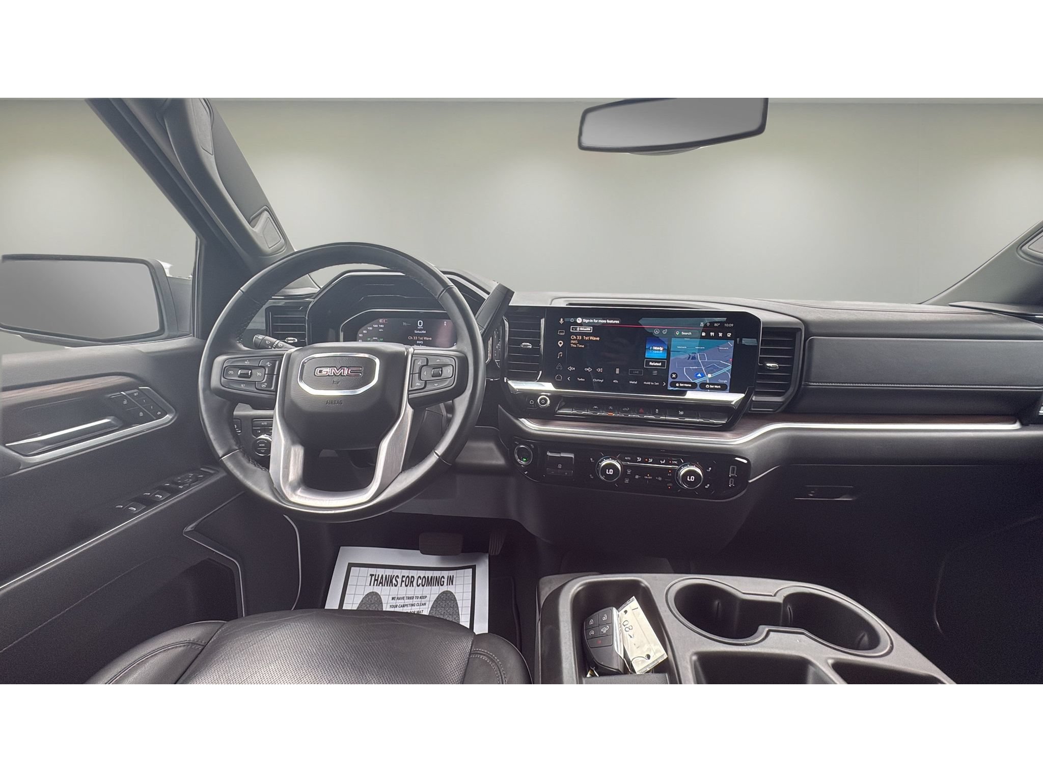 Used 2025 GMC Sierra 1500 SLT AWD/4WD image 15