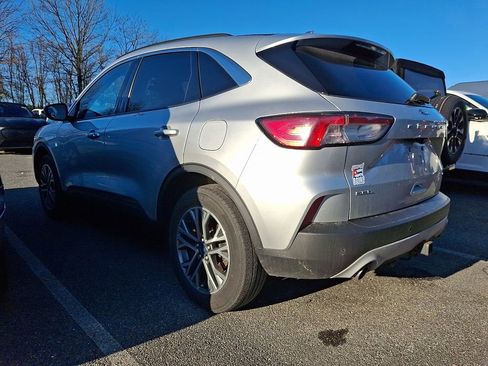 Used 2020 Ford Escape SEL image 4