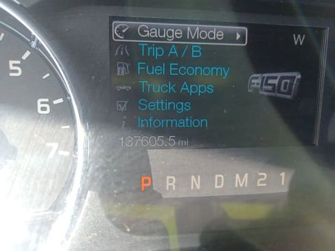 Used 2014 Ford F150 XLT w/ XLT Chrome Package image 23