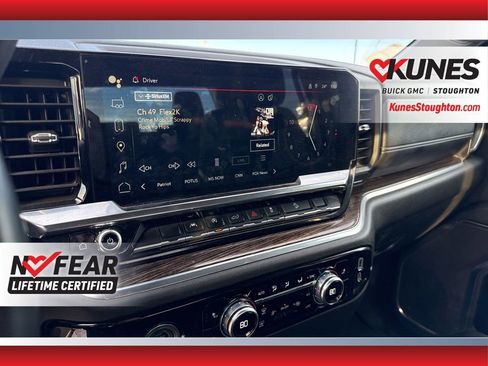 Used 2024 GMC Sierra 1500 Elevation image 15