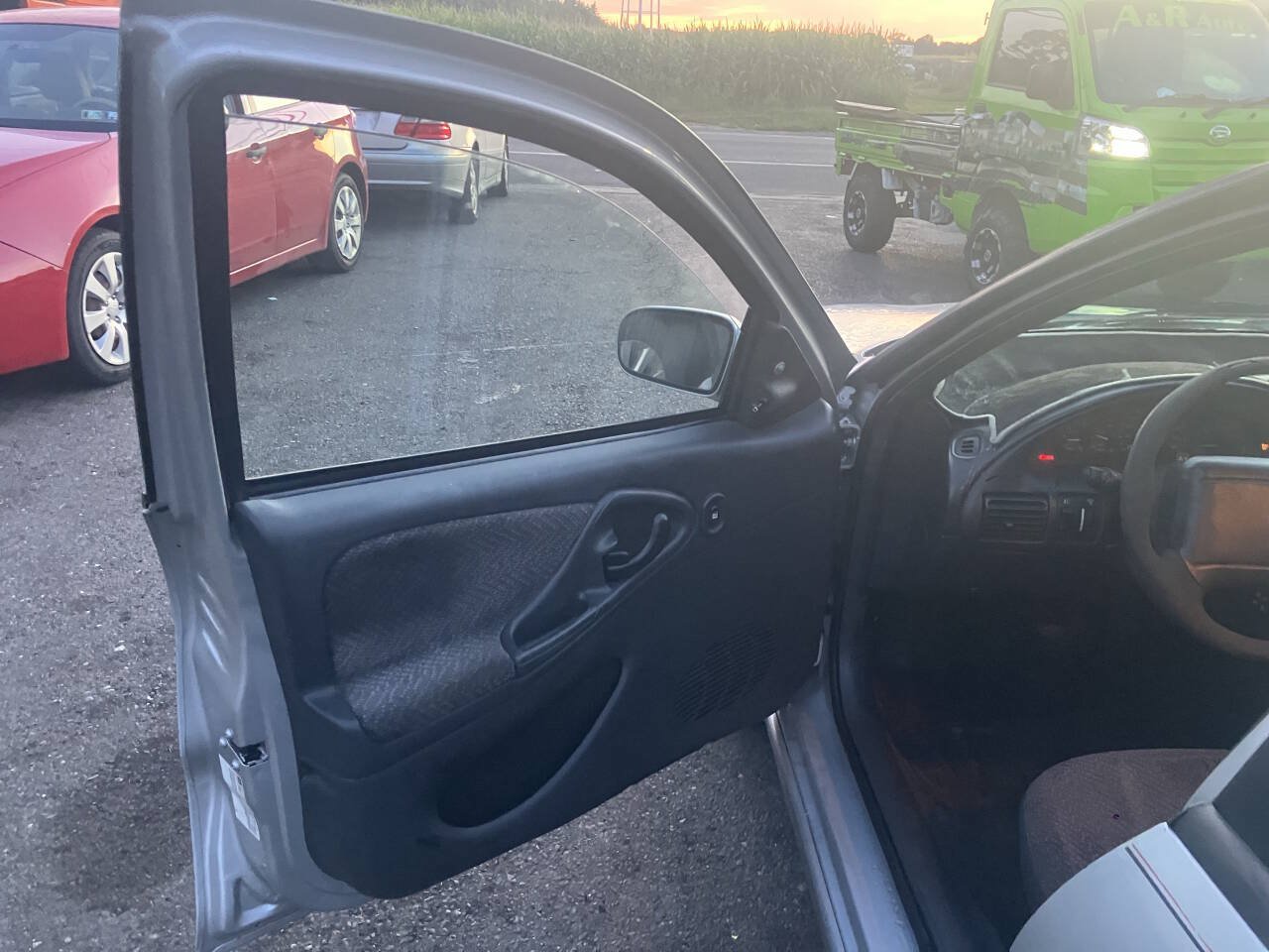 Used 2002 Chevrolet Cavalier LS Sport FWD image 16