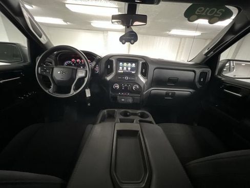 Used 2019 Chevrolet Silverado 1500 Custom Trail Boss w/ Custom Convenience Package AWD/4WD image 19
