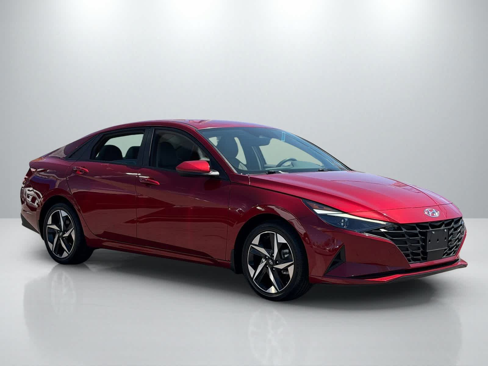 Used 2023 Hyundai Elantra SEL w/ Convenience Package FWD image 10