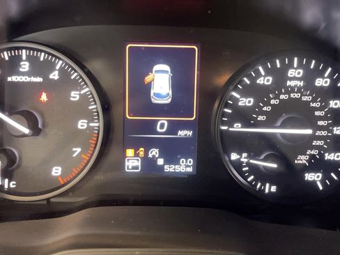 Used 2024 Subaru Impreza 2.0i image 9