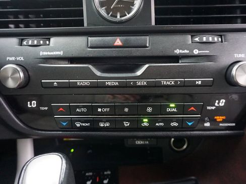 Used 2022 Lexus RX 350 AWD w/ Premium Package image 12