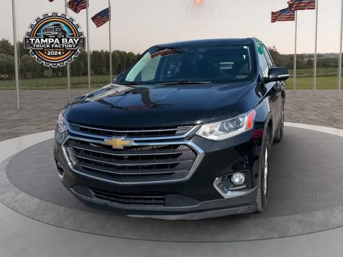 Used 2020 Chevrolet Traverse LT w/ LPO, Cargo Package AWD/4WD image 5