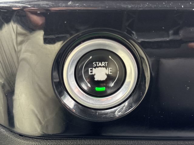 Used 2023 GMC Sierra 1500 SLE w/ Enhanced Capability Package AWD/4WD image 16