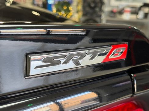 Used 2012 Dodge Challenger SRT8 w/ Premium Sound Group image 38