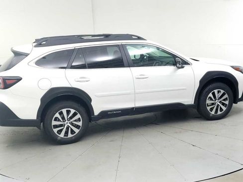 New 2025 Subaru Outback Premium image 11