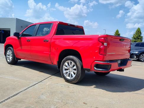 Used 2022 Chevrolet Silverado 1500 Custom w/ Safety Confidence Package RWD image 6