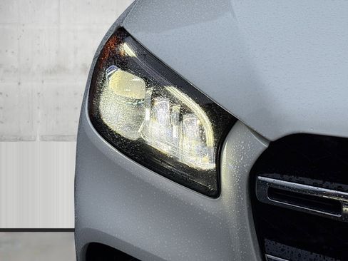 Used 2022 Mercedes-Benz GLS 450 4MATIC image 42