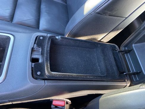 Used 2018 Jeep Grand Cherokee Limited image 41