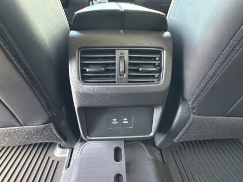 New 2026 Nissan Rogue SV AWD/4WD image 25