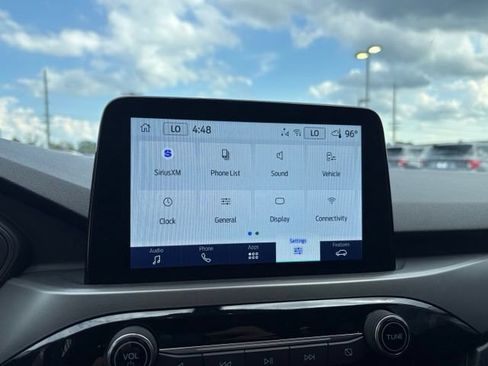 Used 2025 Ford Escape Active w/ Cold Weather Package AWD/4WD image 18