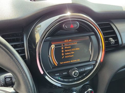 Used 2018 MINI Cooper 2-Door Hardtop FWD image 21