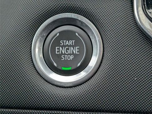 Used 2023 Chevrolet Colorado Z71 w/ Z71 Convenience Package 2 image 26