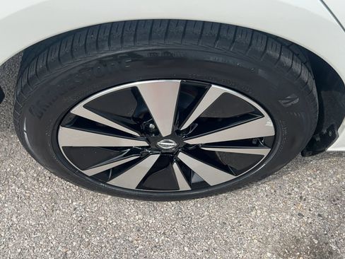 Used 2019 Nissan Altima 2.5 SV FWD image 32