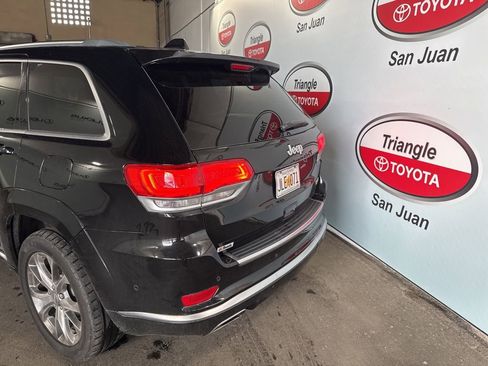 Used 2020 Jeep Grand Cherokee Summit w/ Platinum Series Group image 16