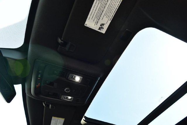 Used 2023 Chevrolet Tahoe RST AWD/4WD image 21