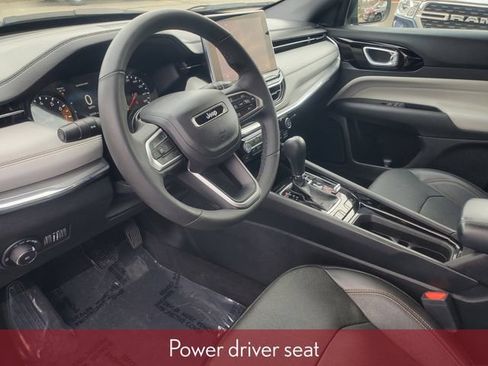 Used 2023 Jeep Compass Limited AWD/4WD image 18