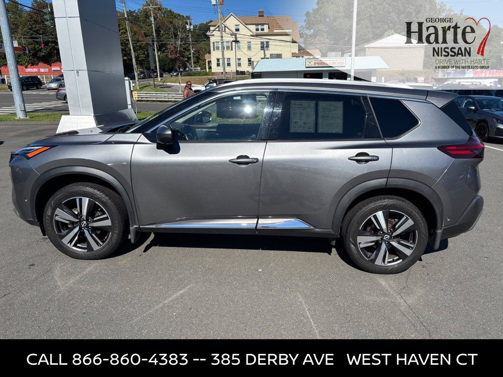 Certified 2022 Nissan Rogue Platinum w/ Head-Up Display Package AWD/4WD image 8