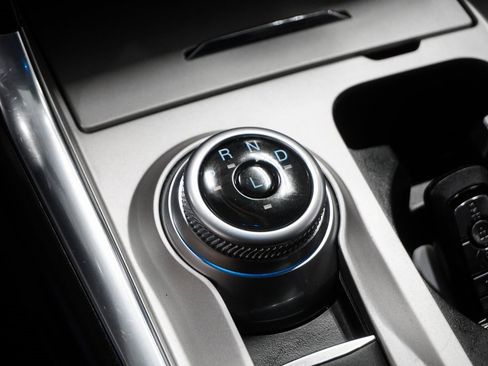 Used 2023 Ford Explorer Limited w/ Equipment Group 301A image 29