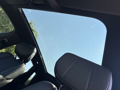 New 2026 Cadillac Lyriq Sport image 19