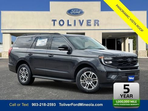 New 2026 Ford Expedition Active RWD image 1
