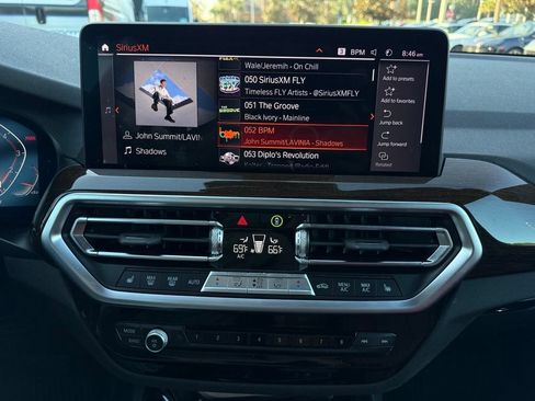 Used 2024 BMW X3 xDrive30i w/ Premium Package AWD/4WD image 17
