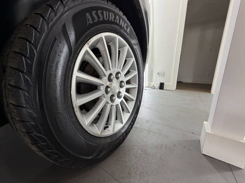 Used 2012 Buick Enclave Leather image 26