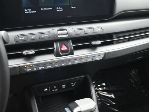 Used 2025 Kia K4 FWD image 19