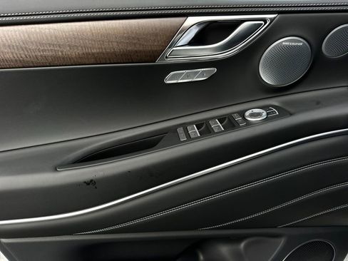 New 2026 Genesis GV80 2.5T Advanced image 11