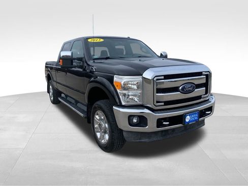 Used 2013 Ford F250 Lariat w/ Chrome Pkg image 10