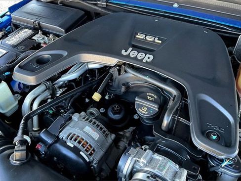 Used 2020 Jeep Gladiator Rubicon image 34