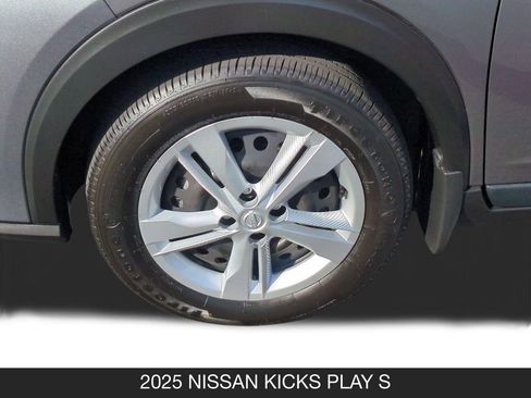 Used 2025 Nissan Kicks Play S FWD image 11