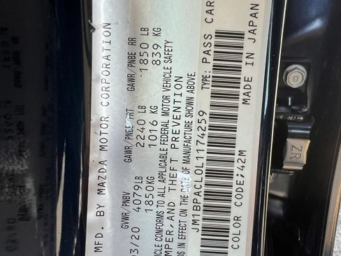 Used 2020 MAZDA MAZDA3 Sedan w/ Select Package FWD image 33
