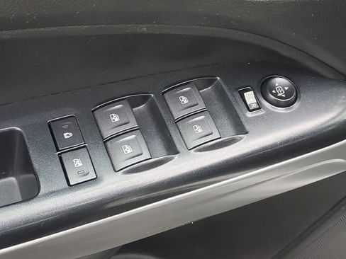 Certified 2021 Chevrolet Colorado LT w/ LT Convenience Package AWD/4WD image 15