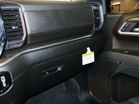 Used 2026 Chevrolet Silverado 1500 LT w/ Z71 Off-Road Package AWD/4WD image 53
