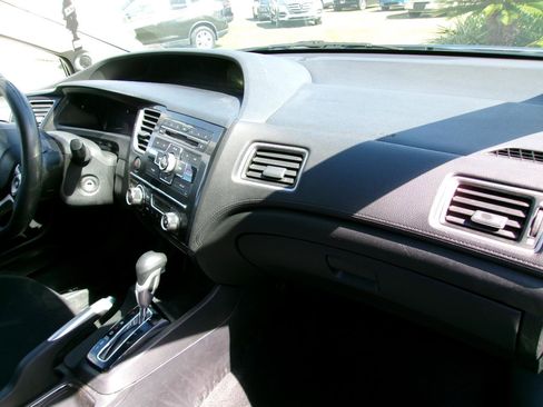 Used 2013 Honda Civic EX image 17