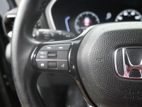 Used 2025 Honda Pilot EX-L image 27