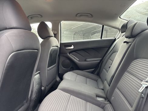 Used 2018 Kia Forte LX w/ LX Popular Package FWD image 22