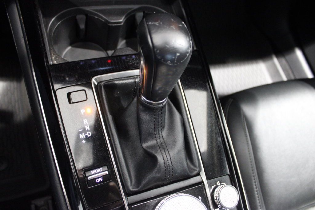 Used 2021 MAZDA CX-30 FWD 2.5 S w/ Preferred Package image 16