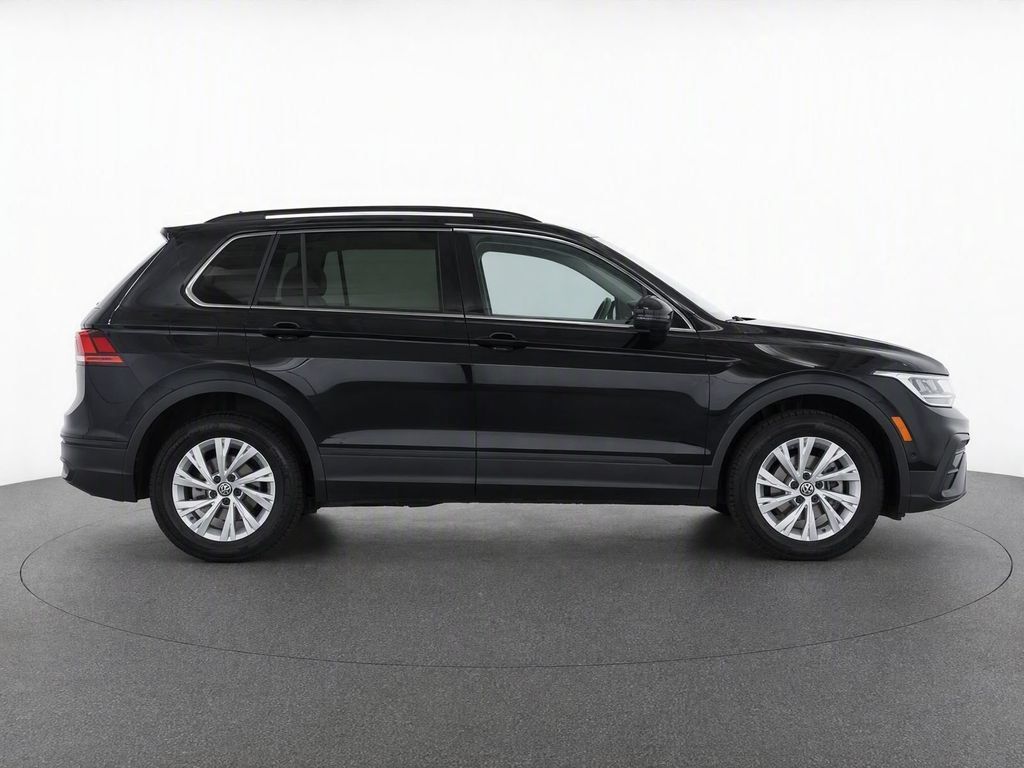 Used 2019 Volkswagen Tiguan S AWD/4WD image 4