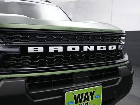 New 2025 Ford Bronco Sport Outer Banks w/ Outer Banks Tech Package+ AWD/4WD image 5