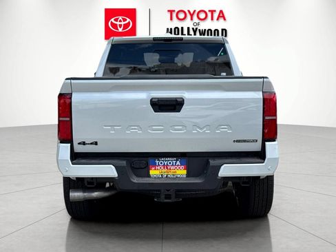 New 2026 Toyota Tacoma TRD Sport AWD/4WD image 5
